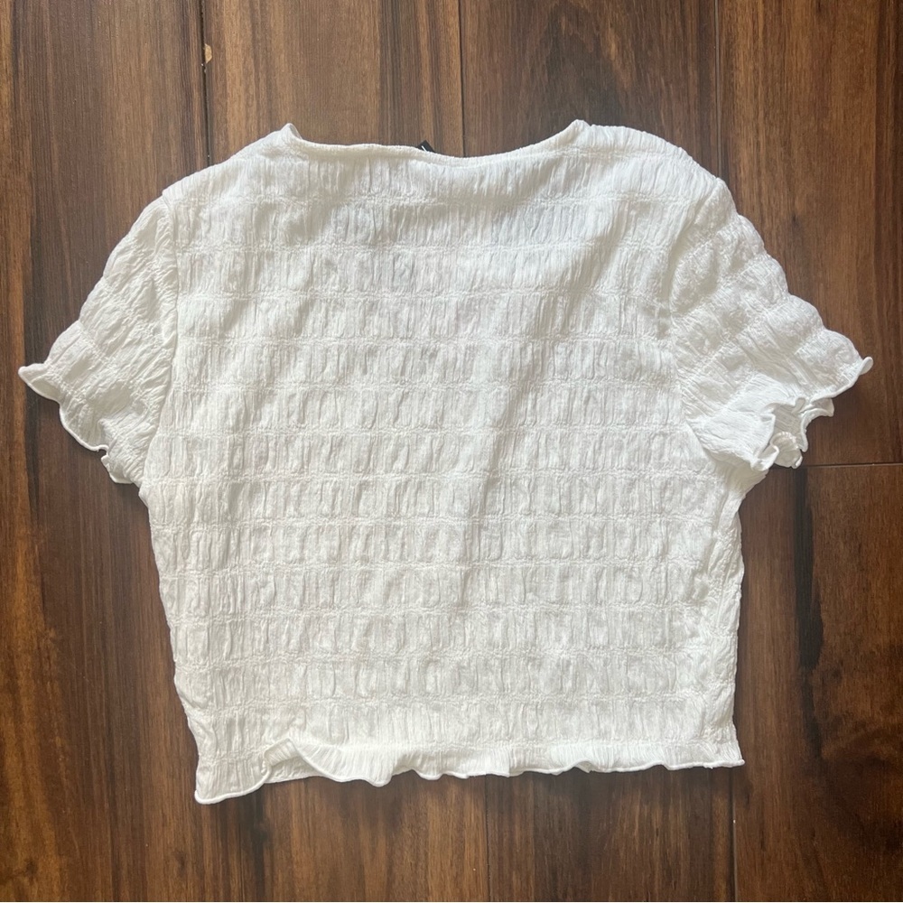BNWT Noisy May “Sweetie” Textured Crop Top White Strawberry Graphic M - Picture 5 of 6